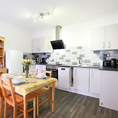 Woodside Ash Hot Tub & Pool Apartment Bideford Exterior photo